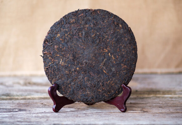 generic puer tea cake