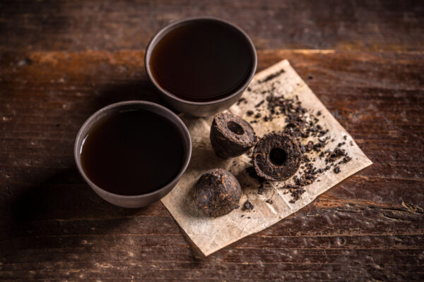 pressed pu'er tea
